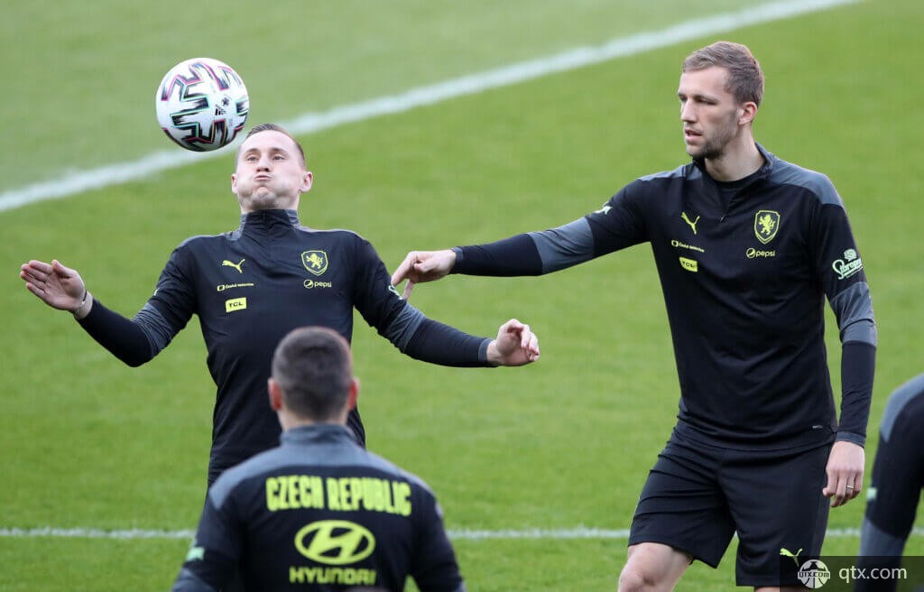 化最终让联 化最终让联