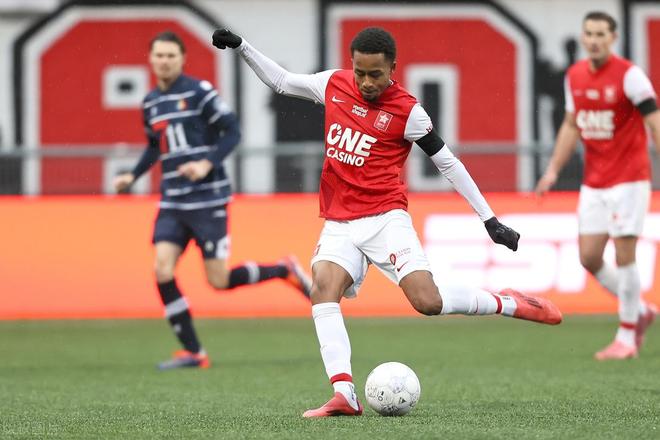 力的信心 力的信心