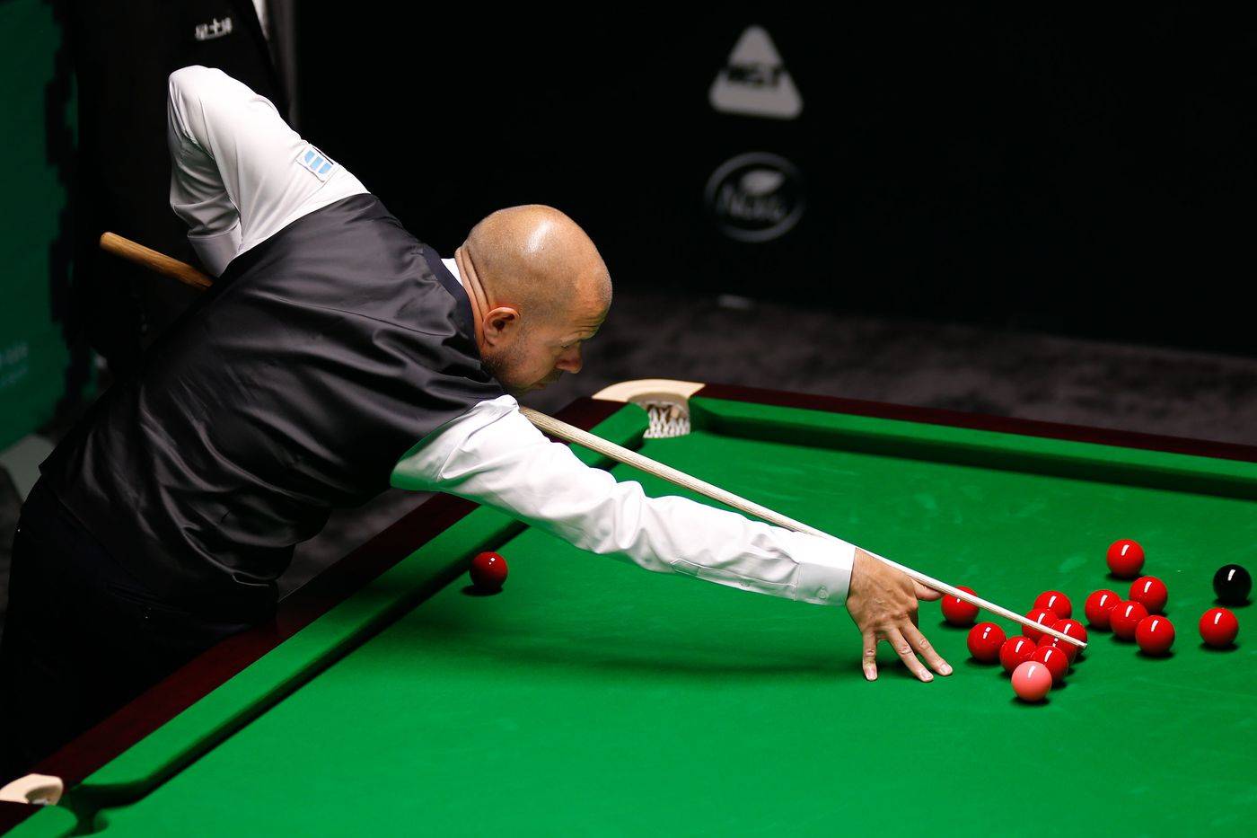 更体现了深 更体现了深