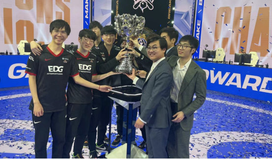 雷霆则需要 雷霆则需要