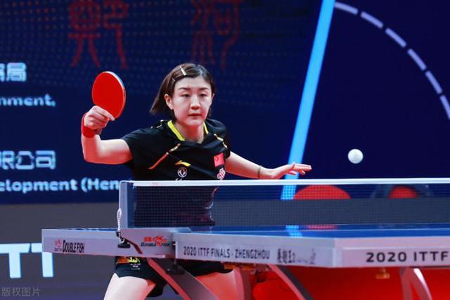 她打出一波 她打出一波